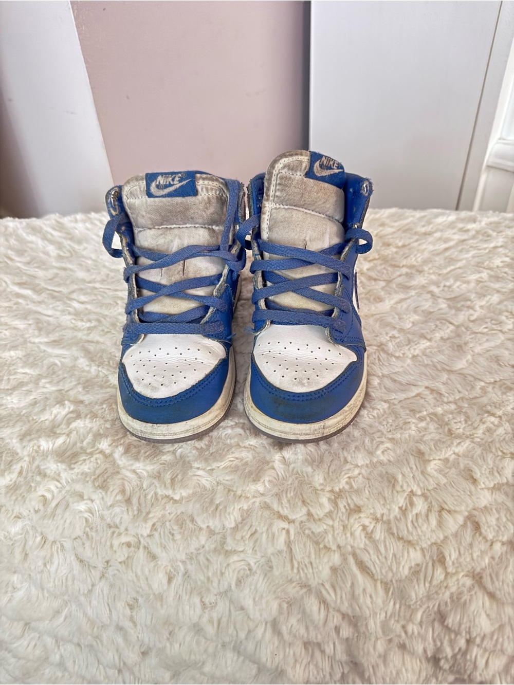 Nike Air Force 1 Kids High-Top Sneakers - White & Blue